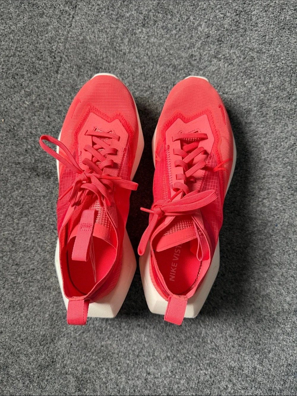 Nike Women's Bright Coral Red/Orange Lace-Up Vista Lite Running Sneakers - Picture 1 of 4